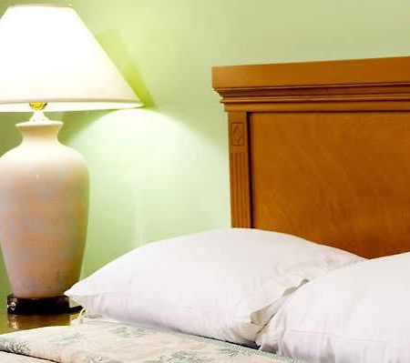 Budget Inn & Suites Boaz Bagian luar foto
